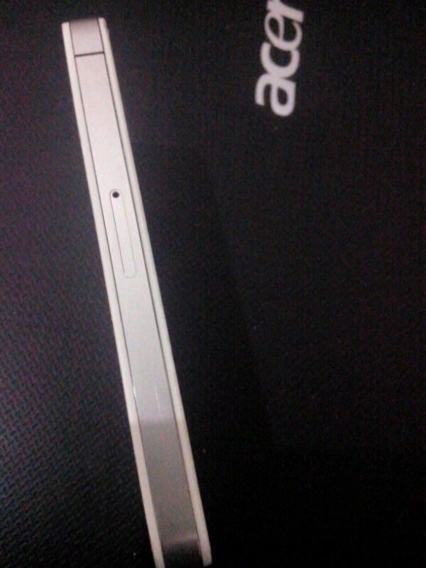 WTS/WTT Iphone 4 32Gb White Semarang solo jogja