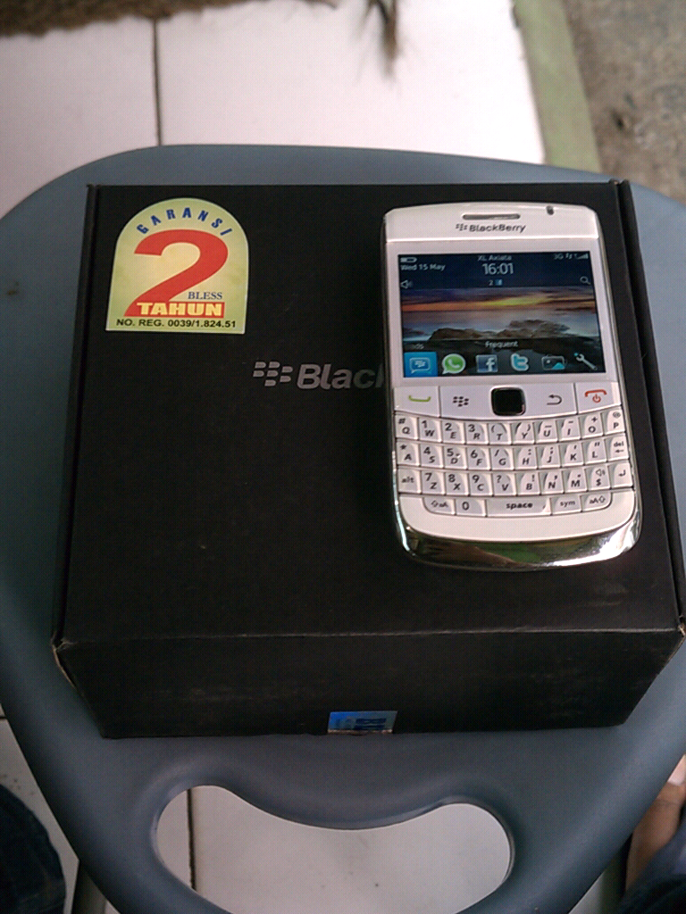 wts blackberry onyx2 a.k.a delta bandung