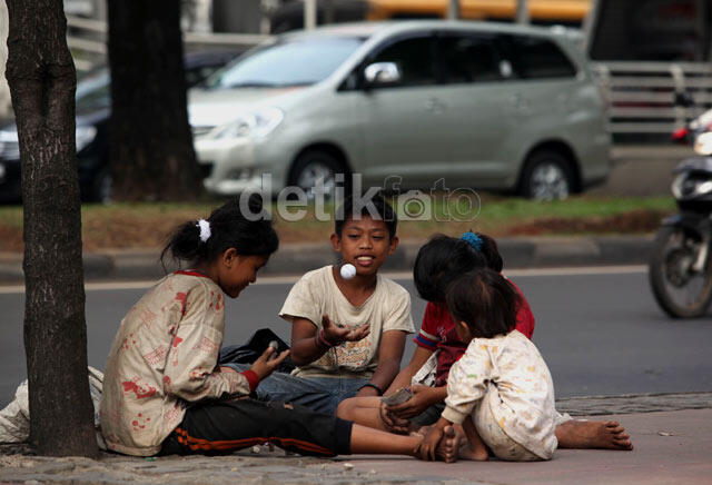 Gambaran Anak Jalanan Di Kehidupan Mewah Jakarta &#91;PIC ++&#93;