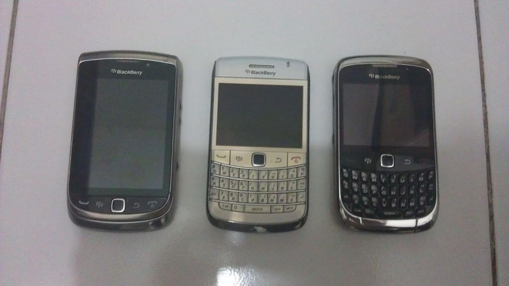WTS: Blackberry 9300, 9780, 9810 lengkap, mulus& garansi