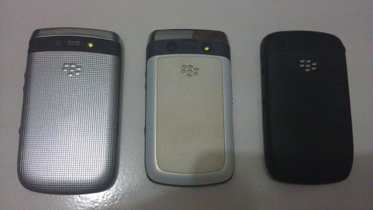 WTS: Blackberry 9300, 9780, 9810 lengkap, mulus& garansi