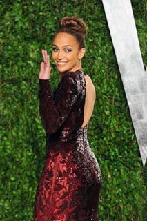 10 Selebriti Hollywood Pemilik Bokong Terseksi