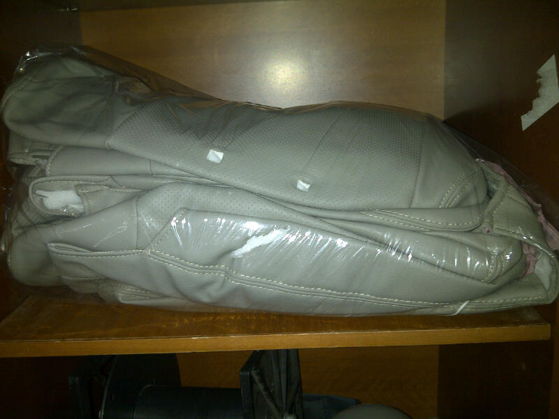 Sarung Jok MB-Tech buat Honda Freed