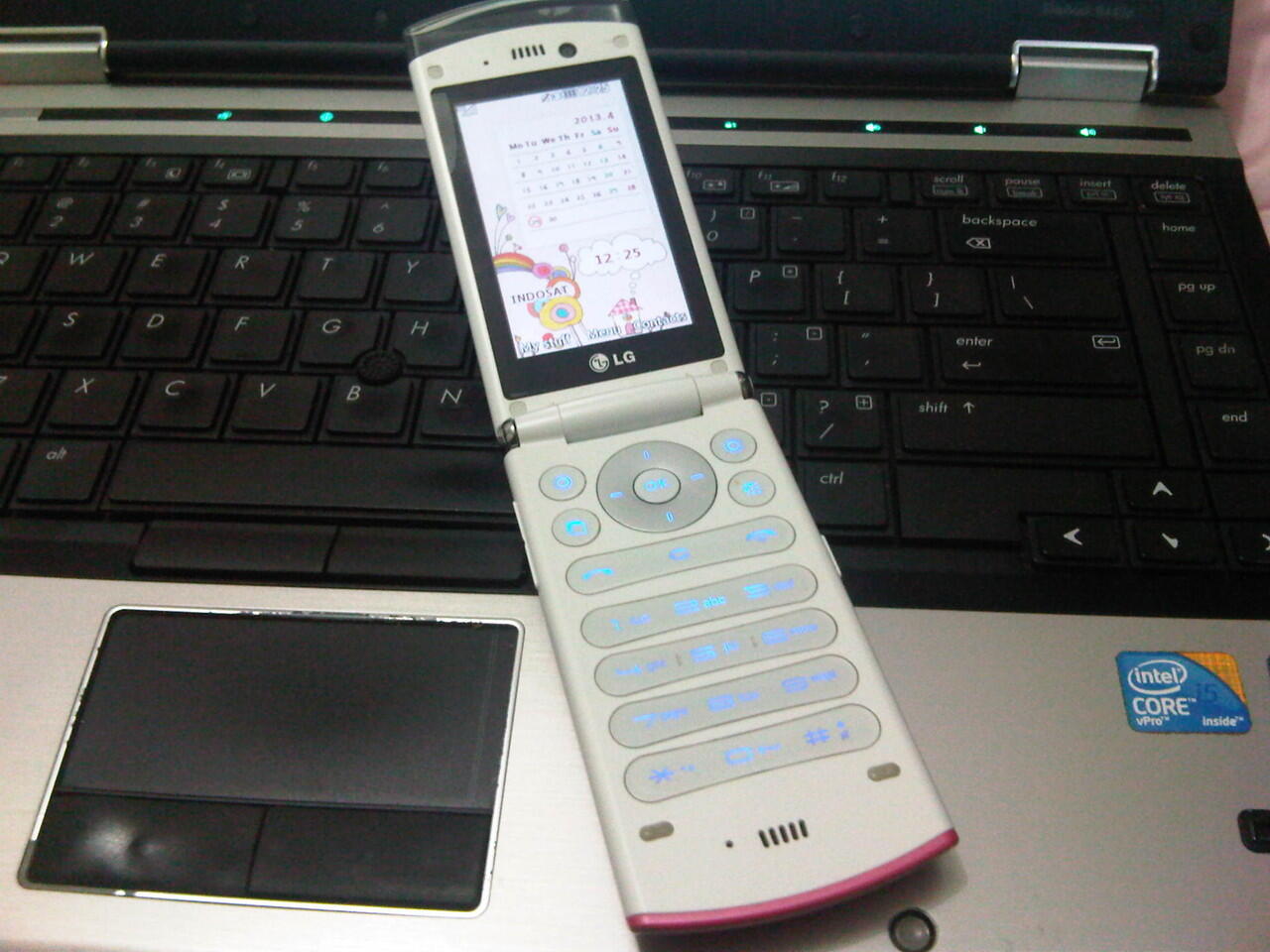 JUAL LG LOLLIPO GD580 PINK