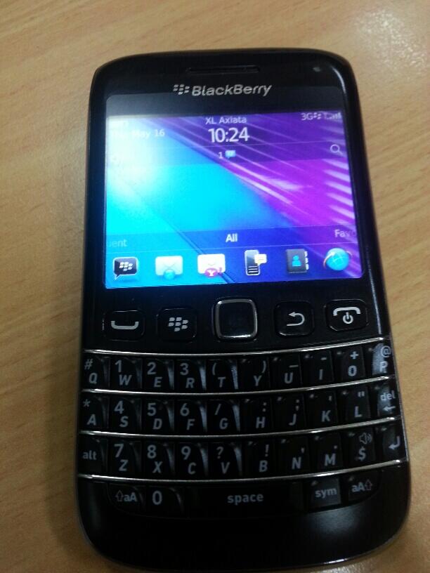 WANT TO SELL, BLACKBERRY 9790 BELAGIO BLACK