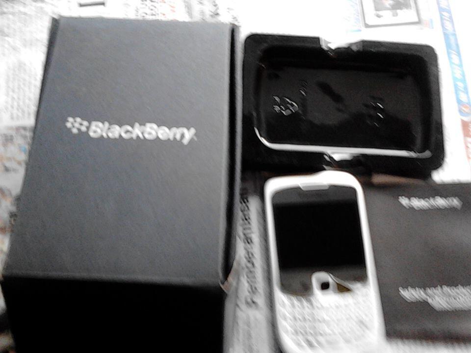 Blackberry KEPLER 9330 ( CDMA ) Smartfren Jogja only