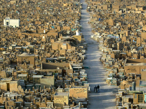 Wadi Al-Salam, pemakaman terbesar di bumi