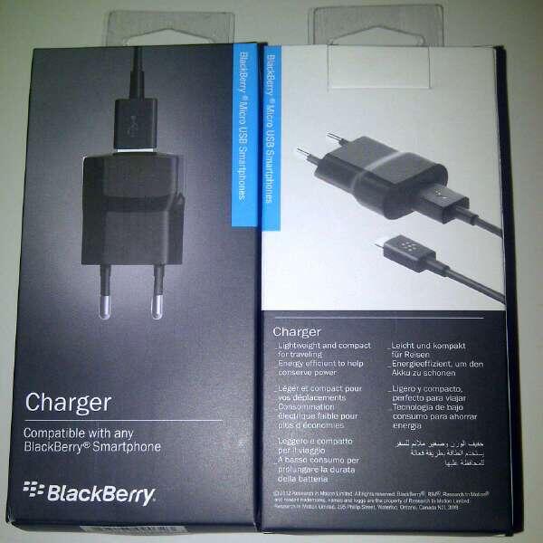 Charger Blackberry Z10 original dan dompet Bb Z10