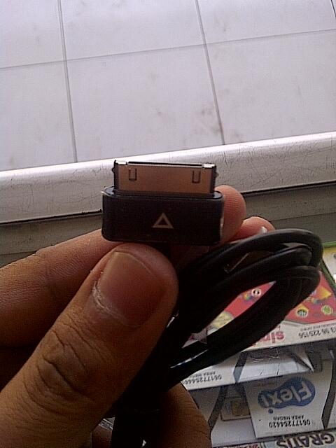 Kabel power dan data / OTG buat Dell Streak