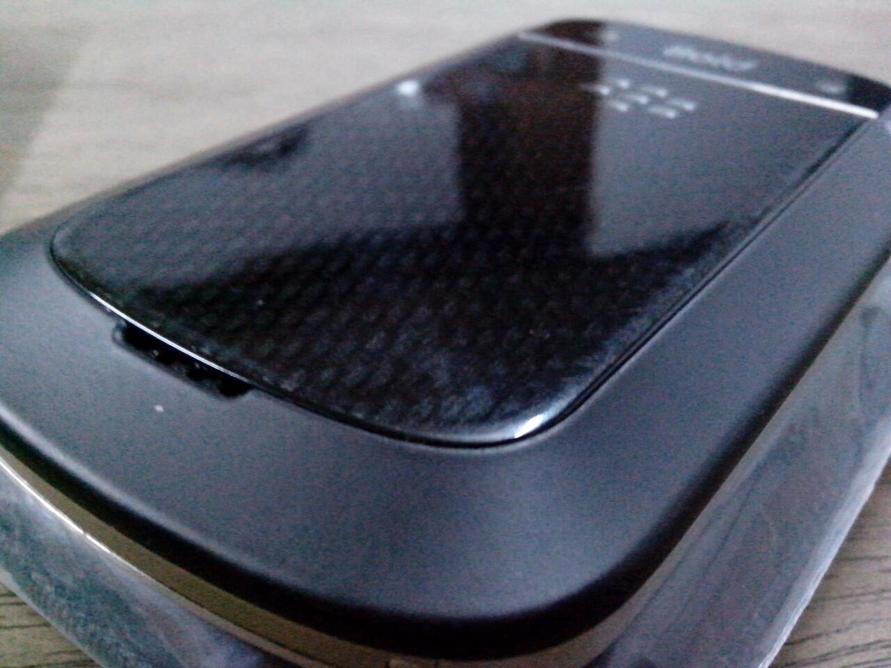 Blackberry Bold 9900 Dakota COD Bandung.