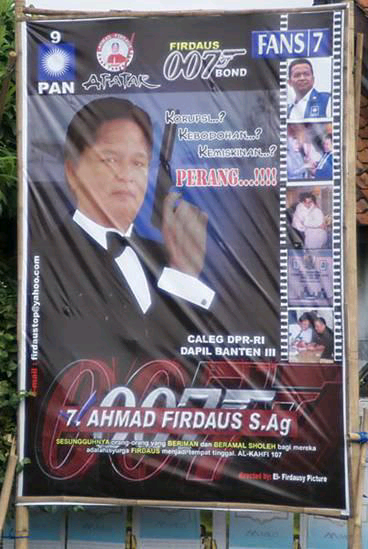 caleg dengan kekuatan super!