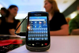 BlackBerry 9800 Torch:085756927555