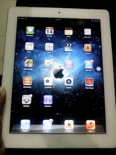 Ipad2 16GB 3G WIFI bandung mulus