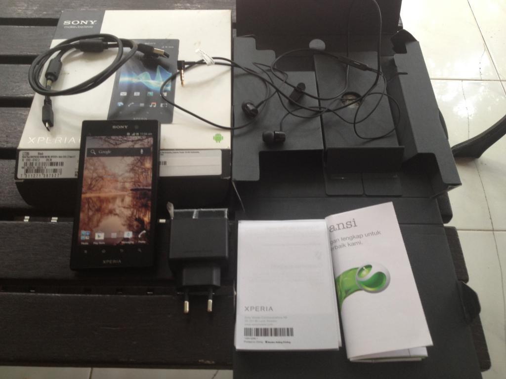 HANDPHONE ANDROID
