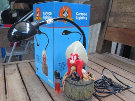 Lampu Belajar Looney Tunes Cartoon rare, langka, jual cepat murah nego