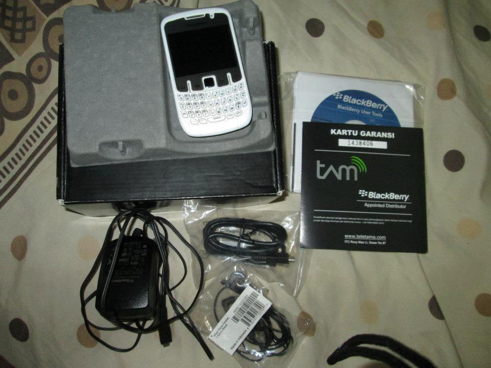 blackberry 8520 white TAM 1,4th magetan
