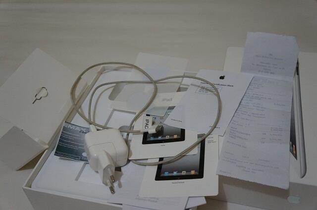 Dijual Ipad 2 White - 64GB Wifi + 3G