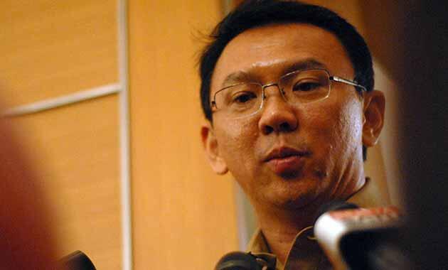 Warga Waduk Pluit Beli Tiket untuk Wagub Pulang Kampung