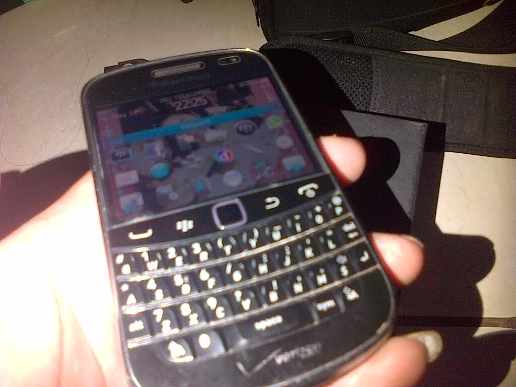 blackberry 9930 montana fulset