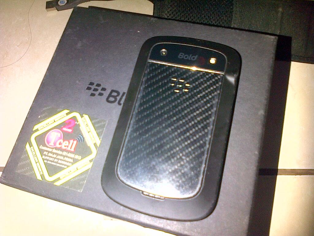 blackberry 9930 montana fulset