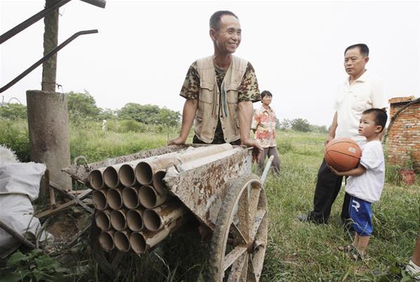 Karya yang luar biasa dari desa di Cina !!