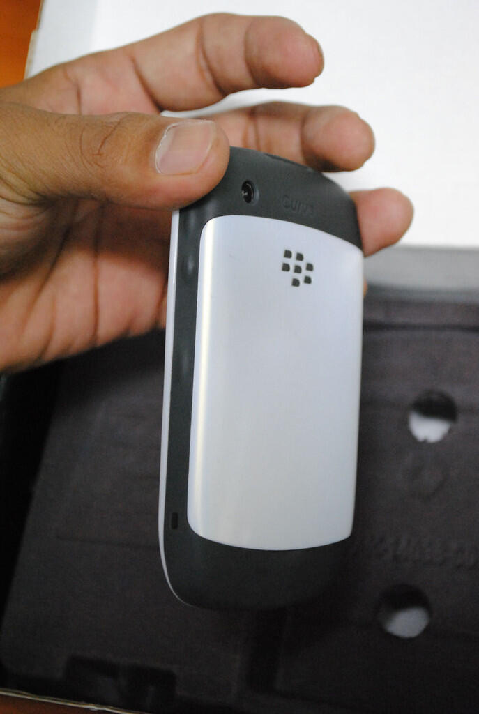 Jual Cepat Blackberry Gemini 8520 Putih