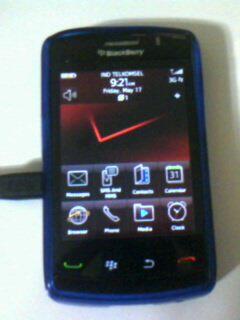 Dijual Blackberry Storm 2 9550 3G FullSet Batere 2800mAh