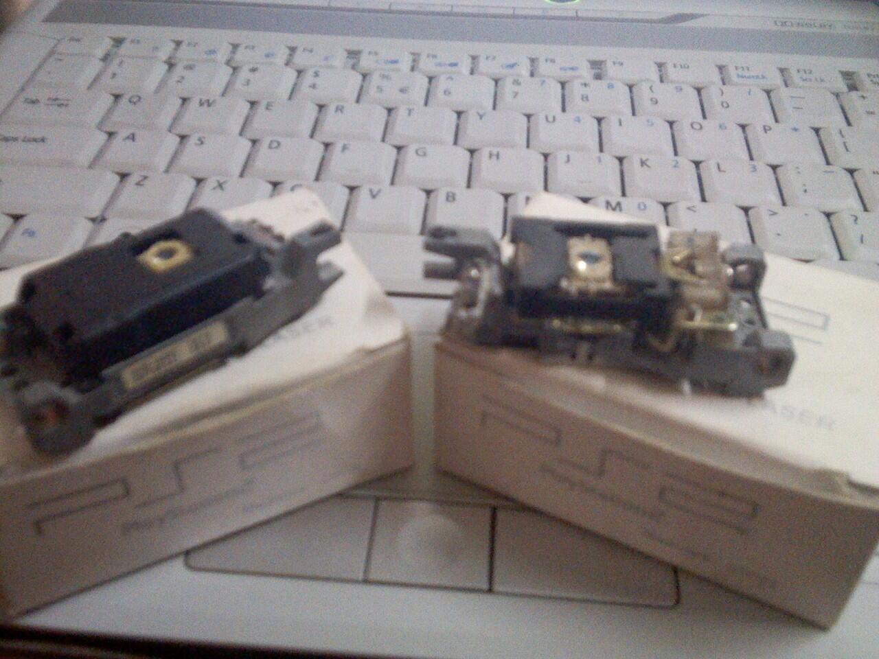 mampir gan.. sedia STIK weirles ps 3 OP - optik ps2 - mcbooting ps2