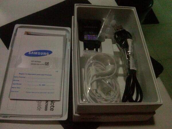 SAMSUNG GALAXY NOTE N7000