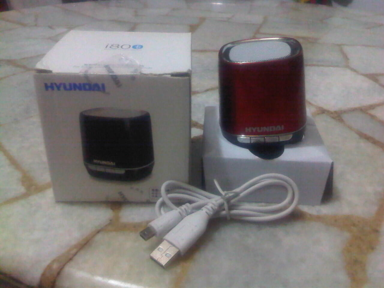 PORTABLE BLUETOOTH SPEAKER HYUNDAI I80