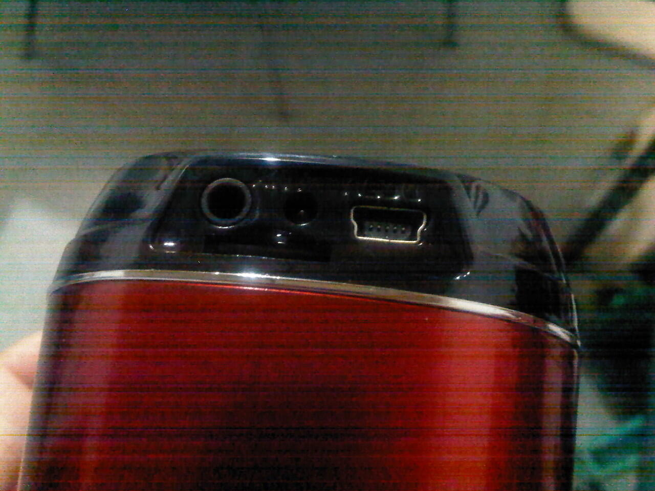 PORTABLE BLUETOOTH SPEAKER HYUNDAI I80