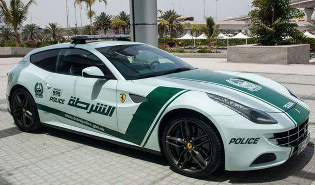 &#91;Payah&#93; Mobil Bugatti Veyron Polisi Dubai Ternyata Palsu