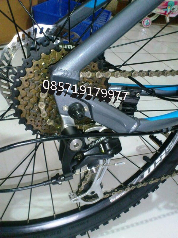 Terjual sepeda mtb Polygon Xtrada 5 0 like NEW garansi 