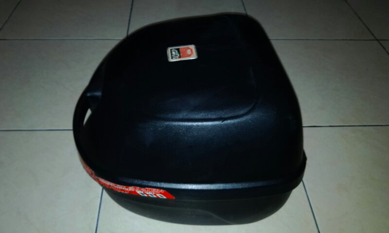 jual box givi dan velg thunder 250