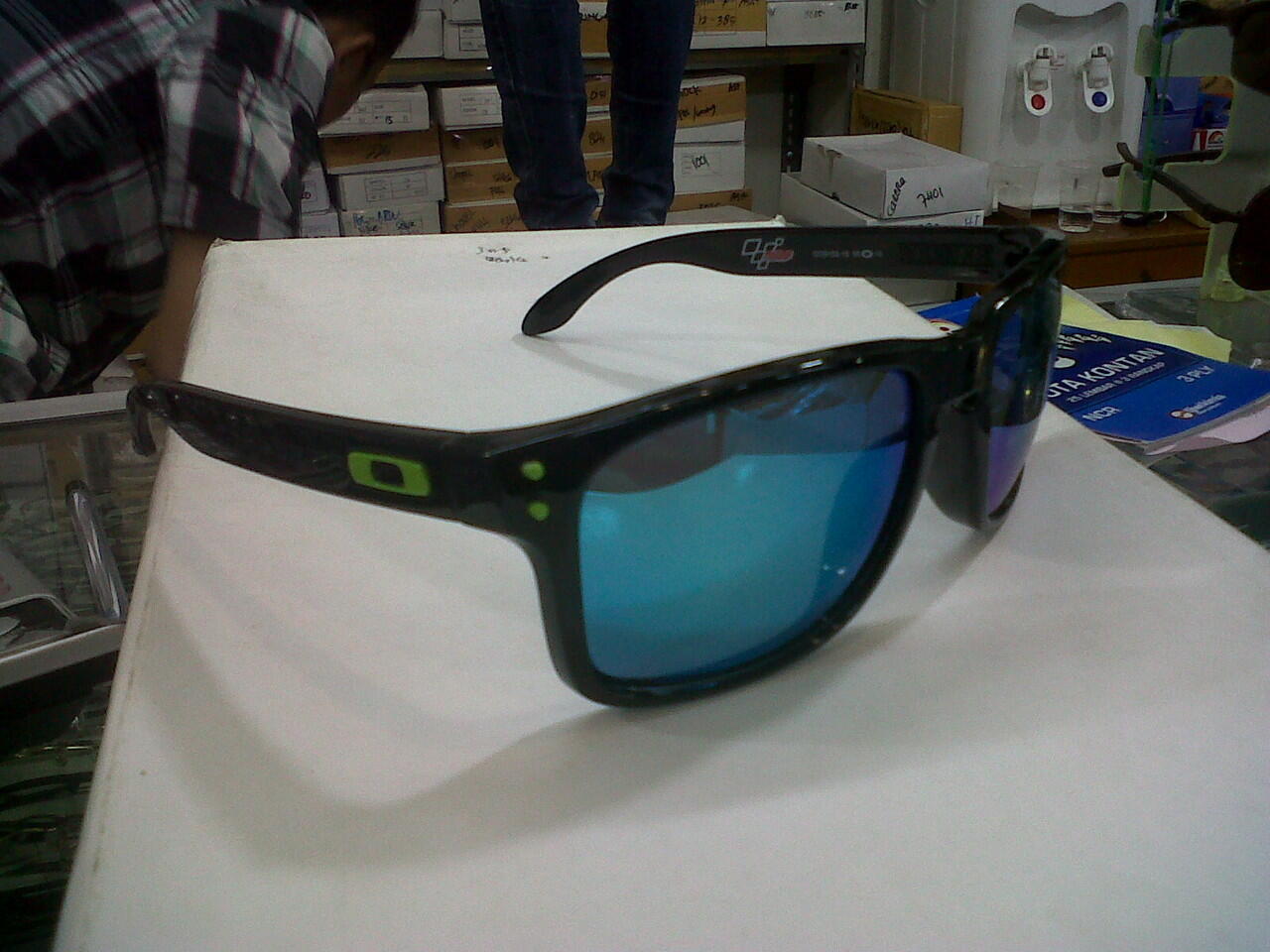 KACAMATA OAKLEY KW SUPER PREMIUM,,LENGKAP