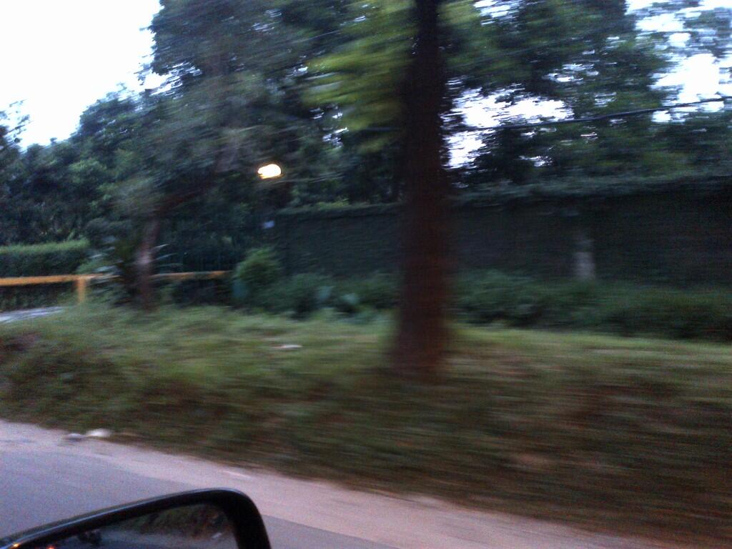 DI JUAL RUMAH + TANAH DI CIGANJUR PINGGIR JALAN JAK SEL 4000 METER