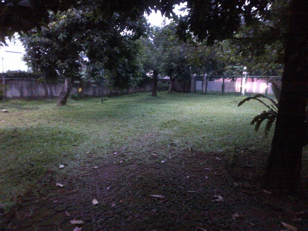 DI JUAL RUMAH + TANAH DI CIGANJUR PINGGIR JALAN JAK SEL 4000 METER