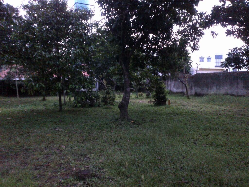 DI JUAL RUMAH + TANAH DI CIGANJUR PINGGIR JALAN JAK SEL 4000 METER