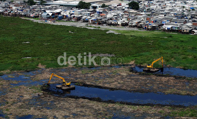 Jokowi: Mafia Tanah kok Ditanggapi &#91;Kisruh Waduk di Pluit &#93;