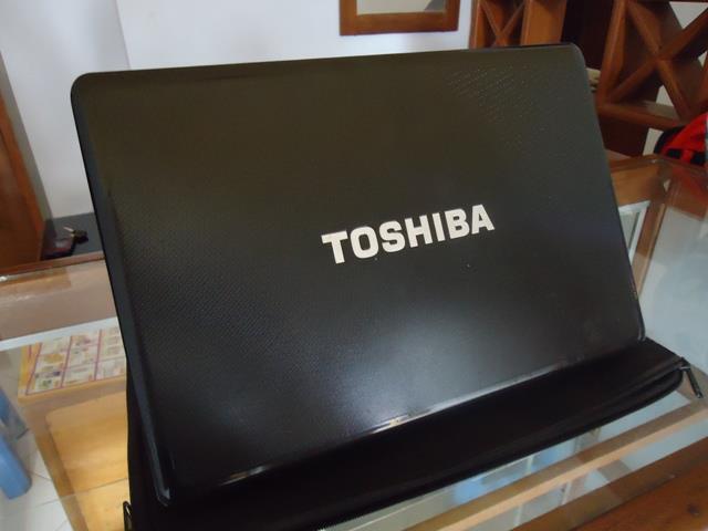 Toshiba M645 Core i5, 4GB, 500GB, Win 7 Ori Jember