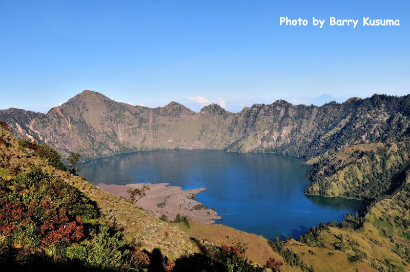 Taman Nasional Rinjani, Gunung Terindah di Asia Tenggara.