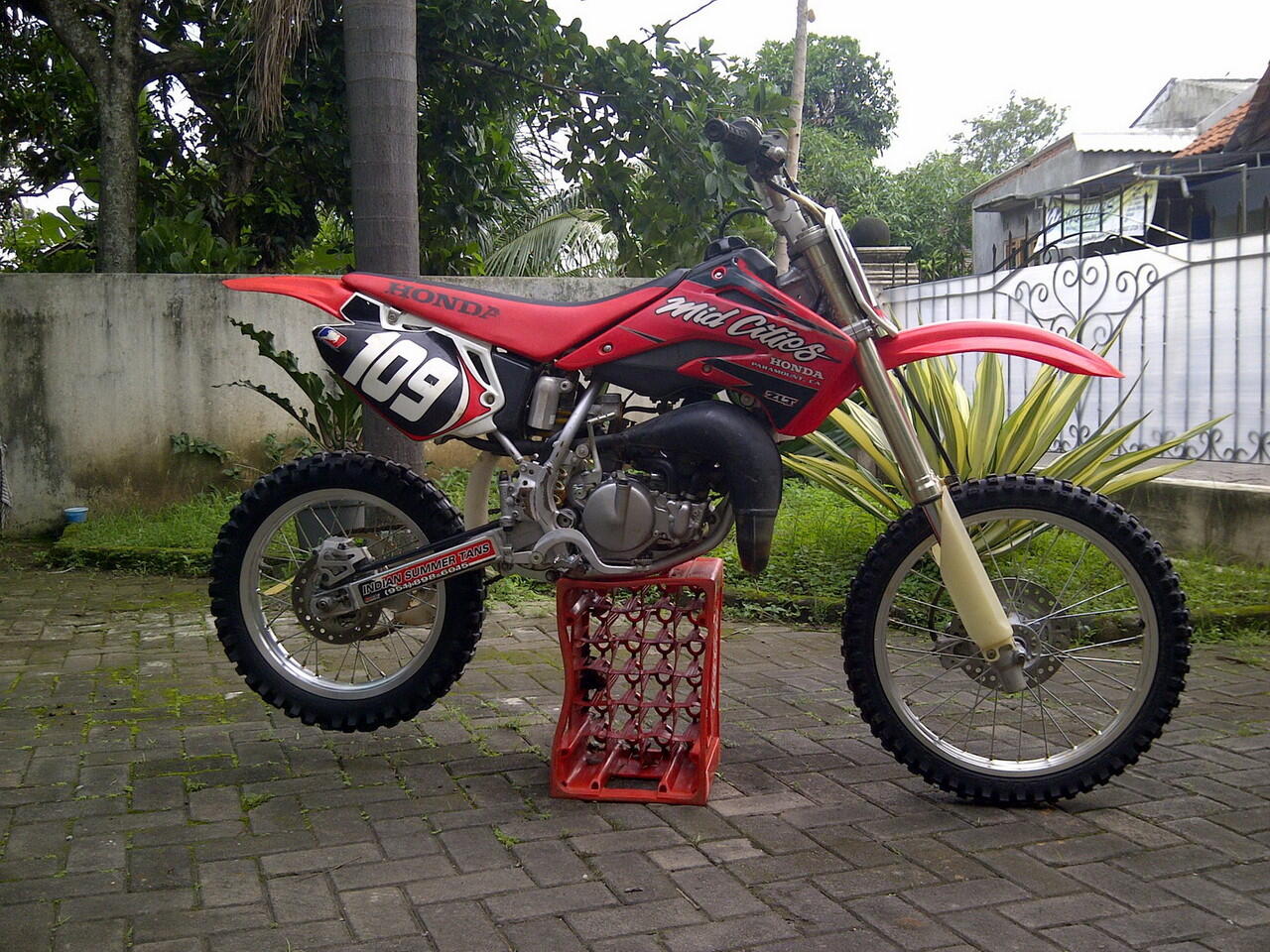 Jual Honda CR 85 & Kawasaki KXF 250