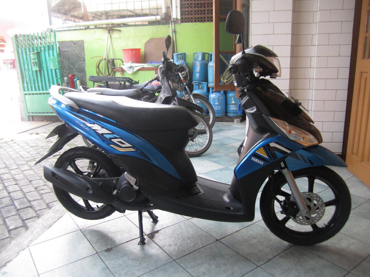 Cari YAMAHA MIO J CW F1 2012 PUTIH KASKUS