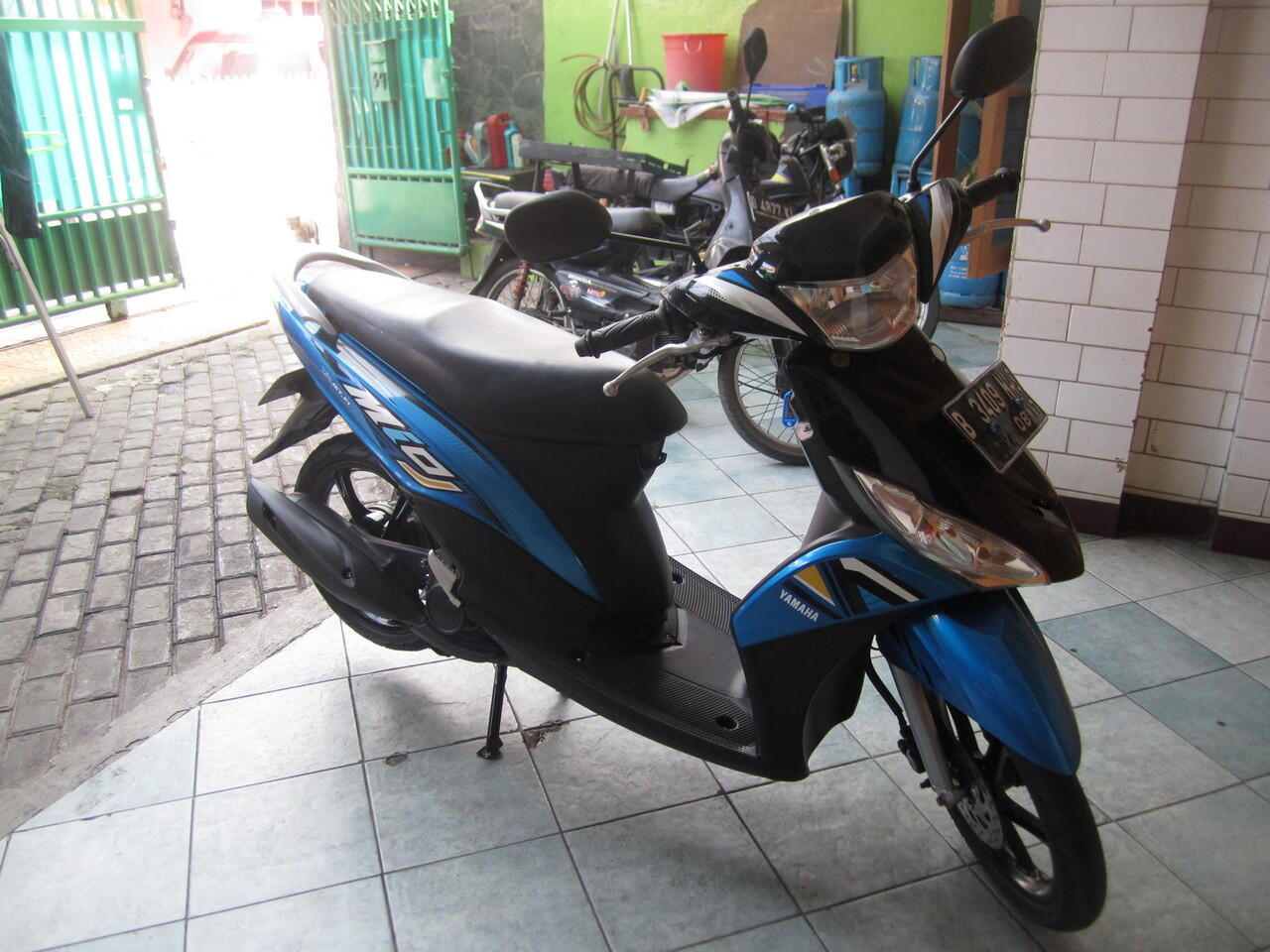 Cari YAMAHA MIO J CW F1 2012 PUTIH KASKUS