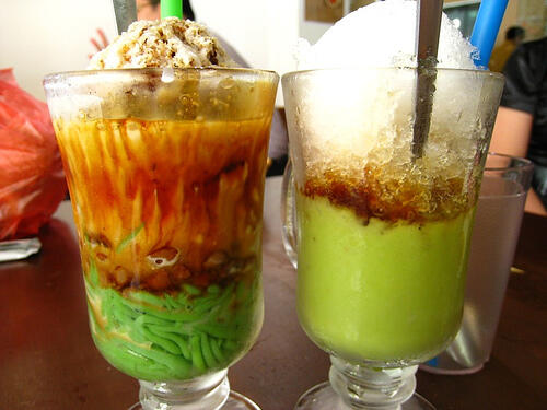 Yang Mau Cendol Silahkan Masuk (Pict Inside)