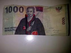 Penampakan Uang Rp. 1000 yang baru