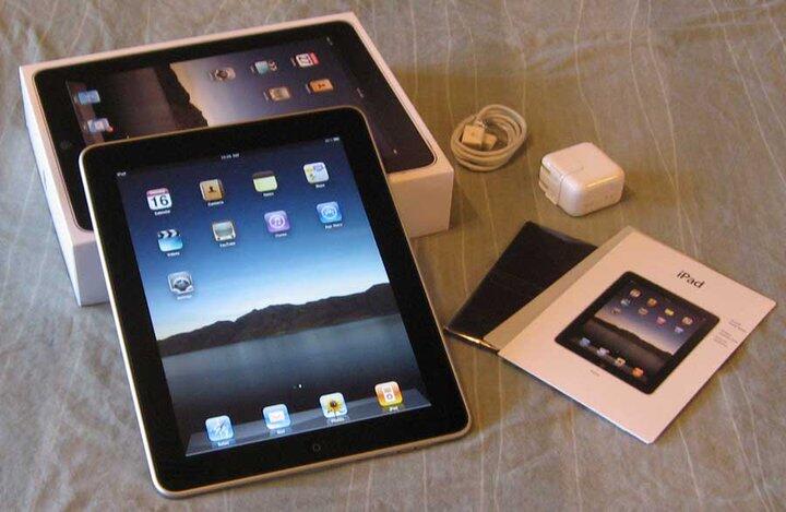 JUAL HENDPHONE,IPHONE,IPAD,CAMERA,LAPTOP AMAN DAN TERPERCAYA