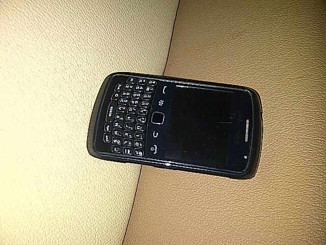 FOR SELL : Blackberry Apollo 9360