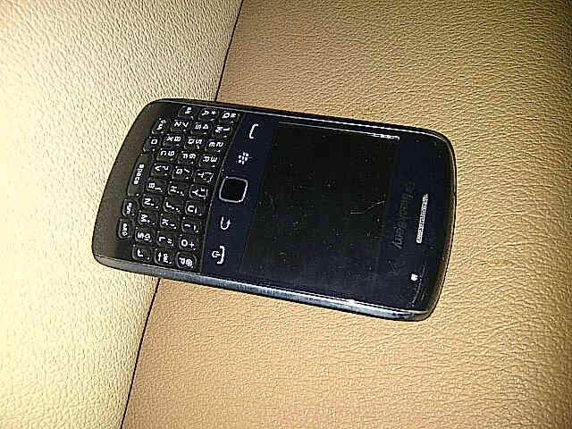 FOR SELL : Blackberry Apollo 9360