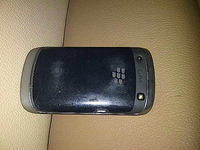 FOR SELL : Blackberry Apollo 9360